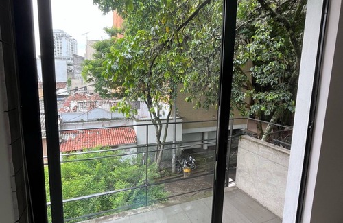 Cali Apartment | Charming apartment with AC and WiFi in delightful Peñon Neighborhood