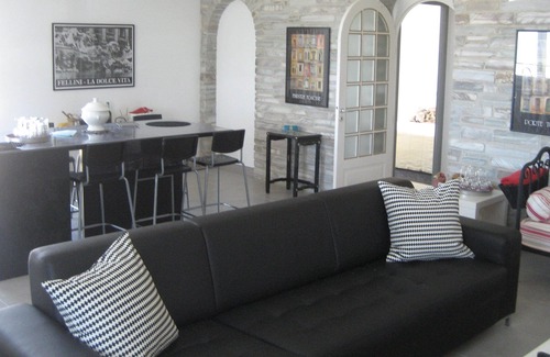 Rutali House | Charming apartment with view of st florent