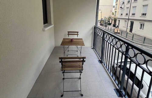 Suresnes Apartment | Charming Appt - 1BDR/2P - Near Paris & La Défense