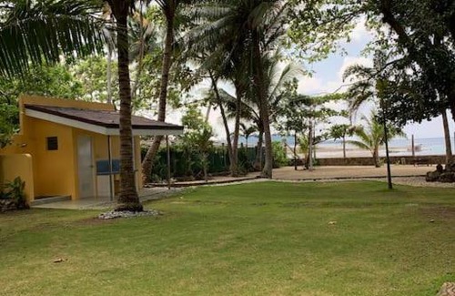 Lian House | CHARMING BEACH FRONT DEPENDANCE WITH JACUZZI