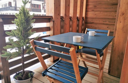 Les Gets Apartment | Charming, Bright Apartment Near Center, Sleeps 4, Modern Amenities, Ski Locker, Parking Included