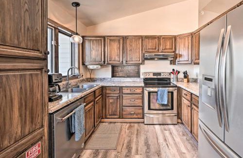 Buena Vista House | Charming Buena Vista Home with Hot Tub and Deck!