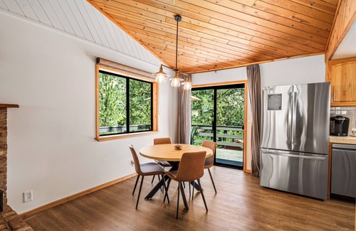 Pine Mountain Club Cabin | Charming Cabin Getaway Pine Mountain Club
