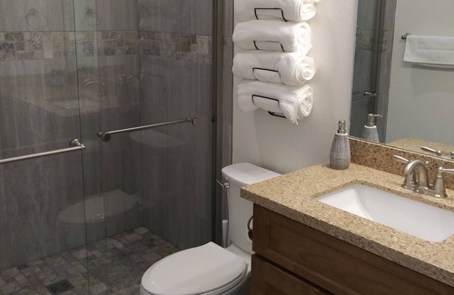 Clay Springs Cabin | Charming Cabin White Mountains