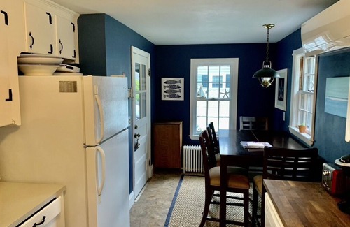 Mattapoisett House | Charming Cape in Mattapoisett Village