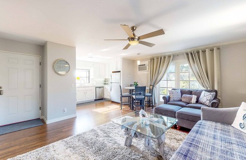 Normal Heights House | Charming City House - AC - Close to Everything