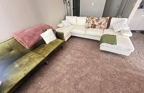 Arden-Arcade Apartment | Charming clean 2-bedroom apartment with WiFi, AC in awesome Sacramento Arden