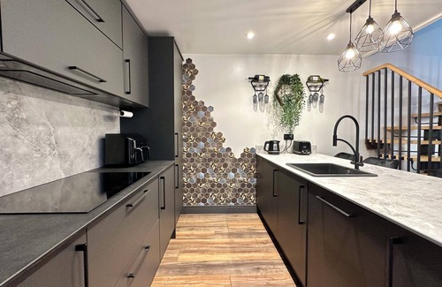 King's Lynn Cottage | Charming & Comfortable Cottage With Private Parking