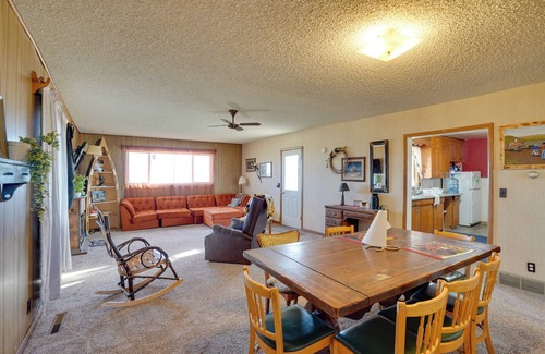 Lindsay Cottage | Charming 'corral Creek Ranch House' in Circle