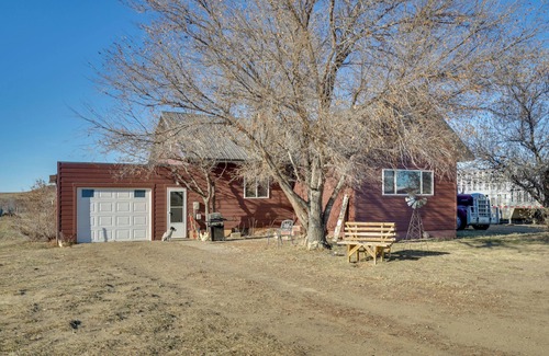 Lindsay Cottage | Charming 'corral Creek Ranch House' in Circle