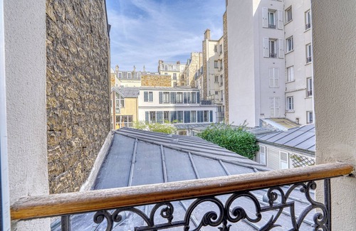 Levallois-Perret House | Charming Cosy Flat Paris Levallois