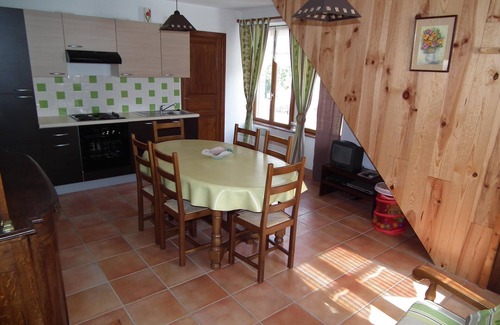 Albepierre-Bredons Cottage | Charming cottage of Laiterie Albepierre (3 stars)