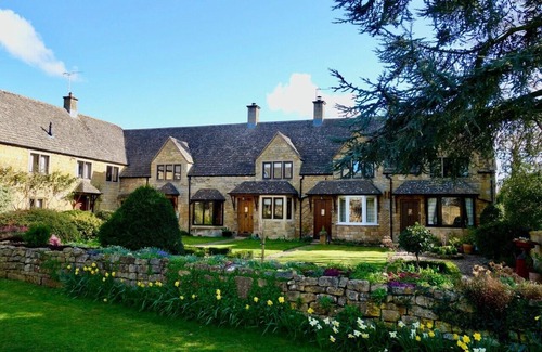 Broadway Cottage | Charming Cotswold Cottage