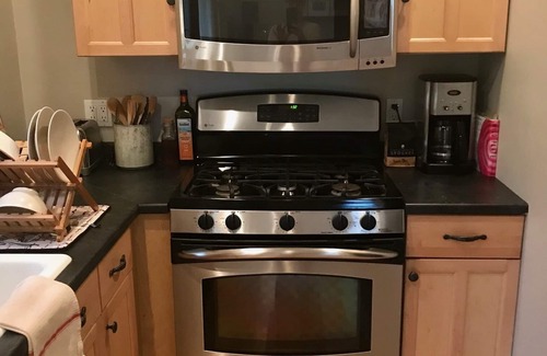 Montgomery Center Cottage | Charming cottage by Jay Peak