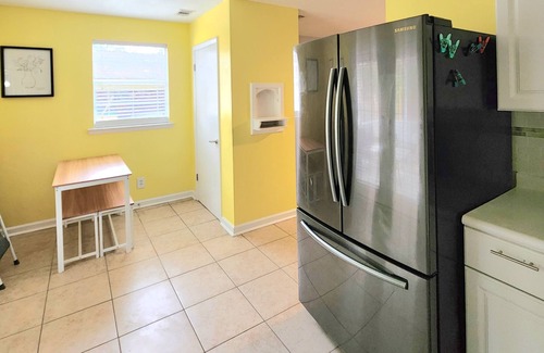 Savannah Cottage | Charming Cottage Close to Beach & City
