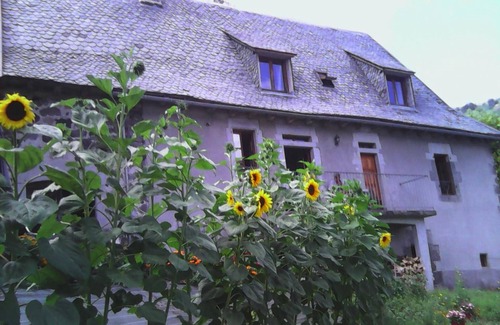 Thiezac Cottage | Charming Cottage in Auvergne's Volcano Park with Fireplace and Garden