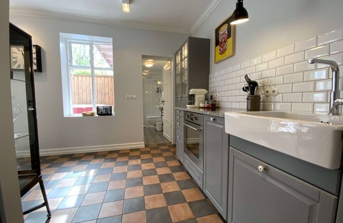 Downtown House | Charming cottage in old Reykjavik centre with hot tub and terrace