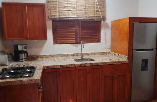 Playa Las Gatas Cottage | Charming cottage in gorgeous La Ropa Beach, Zihuatanejo