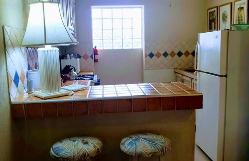 Rockley Cottage | Charming Cottage in Rockley, Barbados only 5 mins Walk to Gorgeous Accra Beach!