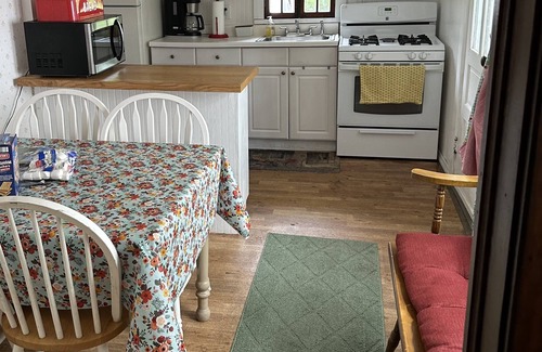 Lake George Cottage | Charming Cottage - Lake George's Hidden Staircase
