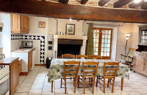 Fresnes Cottage | Charming Cottage Near Castles, Garden, Bikes, WiFi, Pet-Friendly