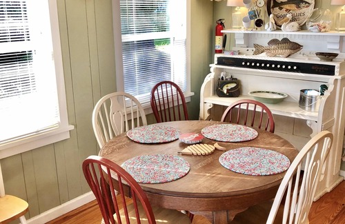 Telogia Cottage | Charming cottage w/incredible views and outdoor living areas! HUGE dock. CLEAN!