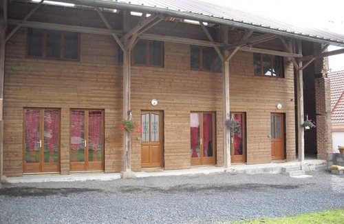 Verchain-Maugre Cottage | Charming Countryside Cottage with Garden, BBQ & WiFi Near Valenciennes