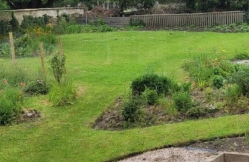 Broadwindsor House | Charming Country Escape for all the Family