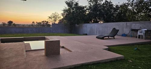 At Samat Villa | Charming Country House with Garden, Play Area & Pool