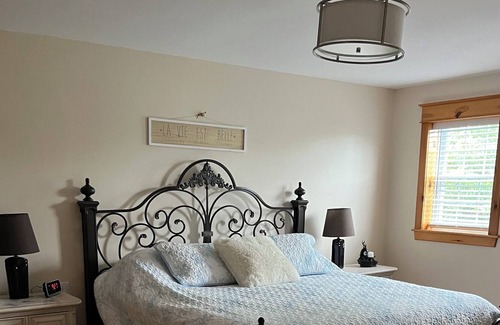 Drummond-North Elmsley House | Charming Country House