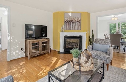 Union Hill-Novelty Hill House | Charming country living near the city and Microsoft, Amazon, Google.