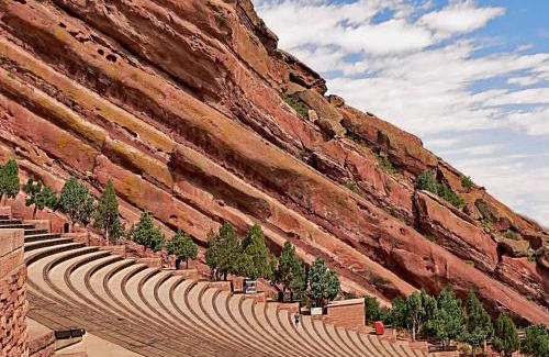 Berkley House | Charming Cowboy Bunkhouse in Denver