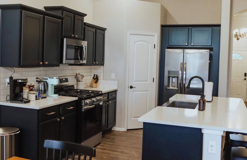 Las Cruces House | Charming Cozy 3-bedroom in Las Cruces King Bed, Mountain View’s