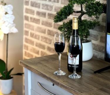 Llanfairfechan Apartment | Charming, Cozy Apartment, 2 mins from the Beach