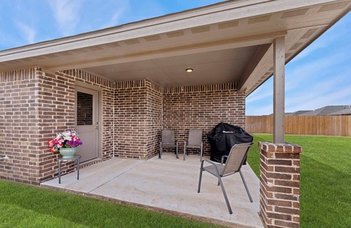 Lubbock House | Charming & Cozy in the Heart off LubbockPerfect forYour Getaway Close toTex Tech