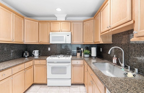 Stanton House | Charming Cozy Retreat 3bedroom and 2bath home in Tranquil Neighborhood Stanton