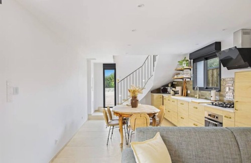 Regusse House | Charming design house in the heart of the Verdon