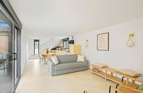 Regusse House | Charming design house in the heart of the Verdon
