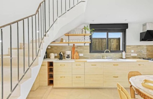 Regusse House | Charming design house in the heart of the Verdon
