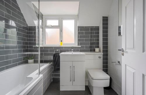 Ashbocking House | Charming Detached House in Quiet Suffolk Village