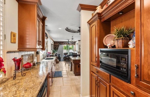 Brea House | Charming Disney Getaway Pool House