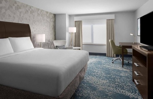 Bethesda Hotel | Charming Downtown Bethesda Unit Near Metro, NIH, Pet Friendly