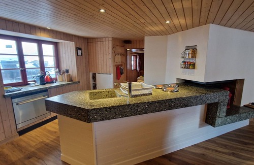Saas-Fee Apartment | Charming duplex flat in the old Valais style house Hannig