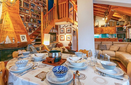 Le Cret Apartment | Charming duplex with fireplace, parking, and WiFi in Val-d'Isère