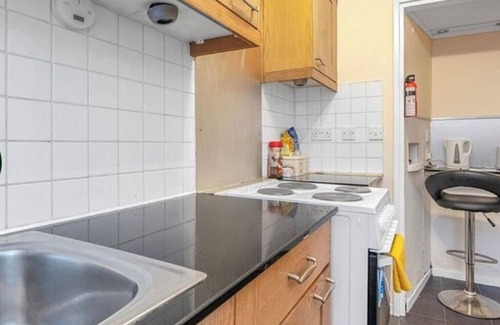 Gifford Apartment | Charming Edinburgh KEYWORKS CONTRACTERS BUSINESS TRAVELLERS ECT ECT
