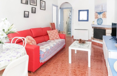 Lo Pagan House | Charming, spacious cottage near the beach.