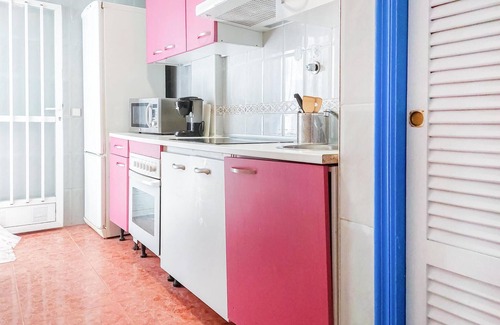 Lo Pagan House | Charming, spacious cottage near the beach.