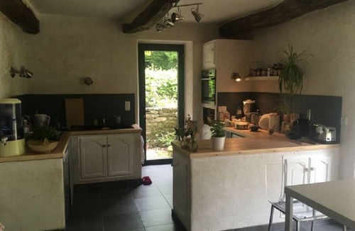 Vigneux-de-Bretagne House | Charming farmhouse in a green setting Heated swimming pool