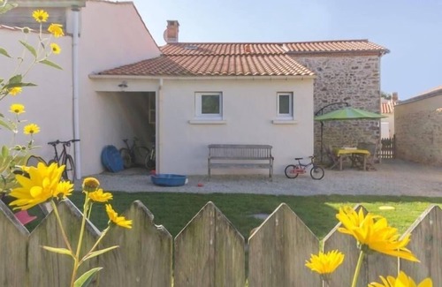 Touvois Cottage | Charming Family Cottage: Enclosed Yard, Park Access, Bikes, Baby Gear, Near Grand Lieu Lake