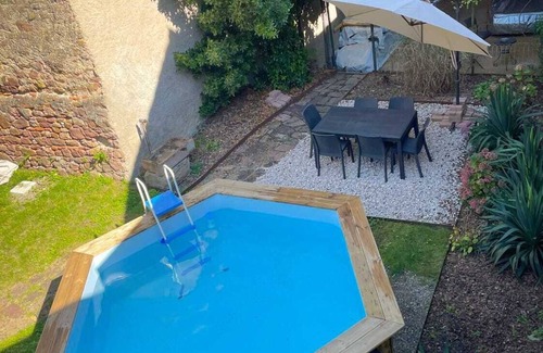 Gueberschwihr Apartment | Charming family gîte Charlotte et Suzette